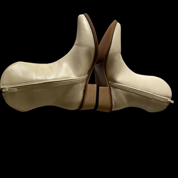 Ankle Bootie Women's Size 35 US 4. 5 Polyurethane Cream Zipper Pointed Toe - Picture 9 of 16